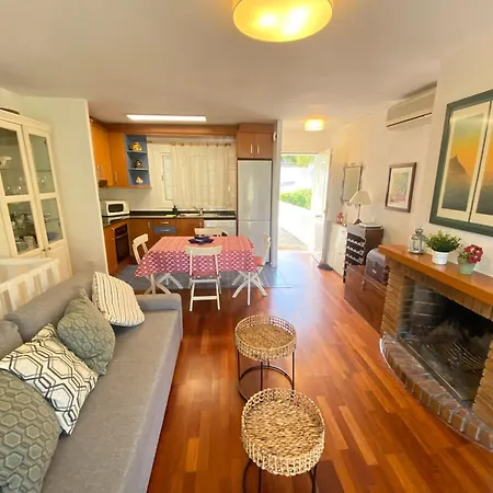 Mirador De Playa Y Montana Holiday home