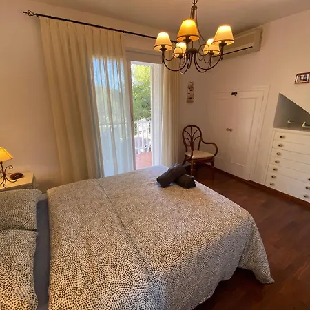 Mirador De Playa Y Montana Holiday home Tarragona